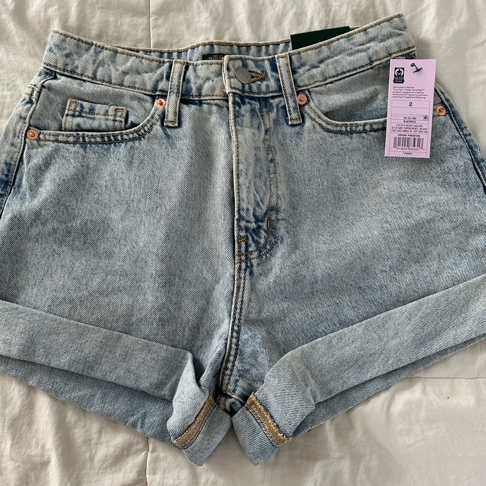 Wild fable highest rise mom denim shorts size 2